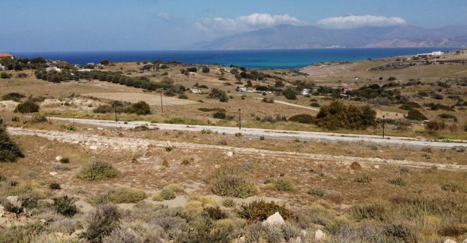 LAND PLOT 2.337 m² FOR SALE IN PITSIDIA