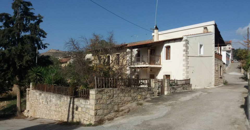HOUSE 174 m² FOR SALE IN VRELI